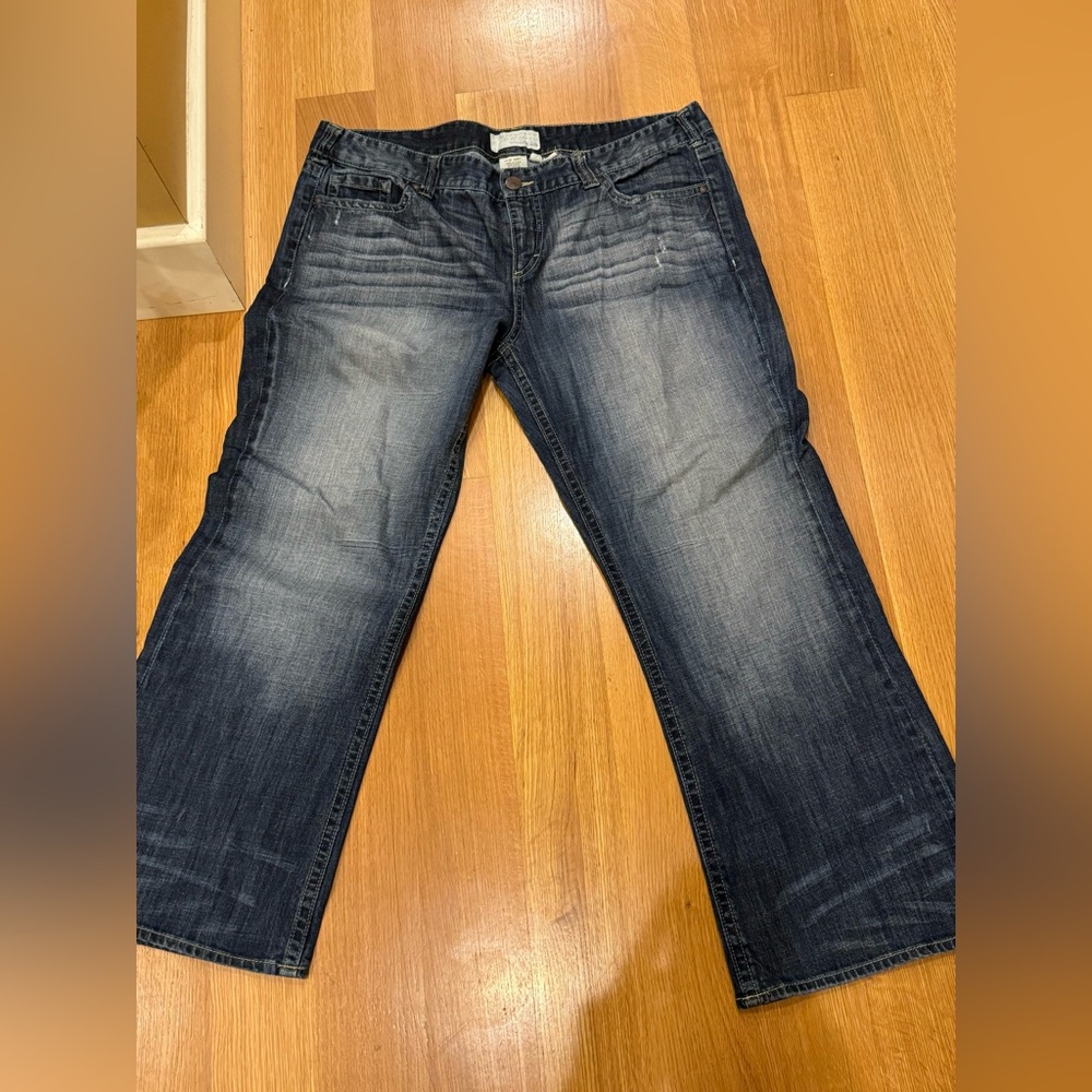 Maurices Dark Wash Relaxed Fit Jeans “Ashlyn Boot Cut” Size 17/18 Short stylish